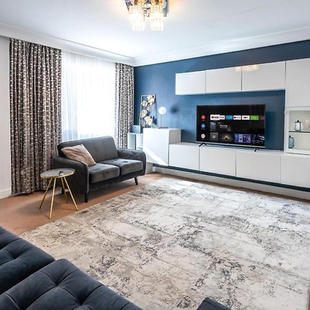 Modern Home Near Etihad, Coop Live Μάντσεστερ Εξωτερικό φωτογραφία